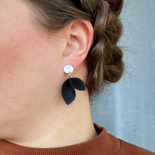 Varpu-korvakorut, iso, teräs metalliosa