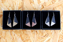 Kelo -malliston kaikki pienen koon värivaihtoehdot, jotka ovat kultainen, hopea ja ruusukulta.