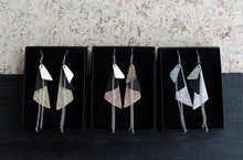 Kelo -malliston kaikki ison koon värivaihtoehdot, jotka ovat kultainen, hopea ja ruusukulta.